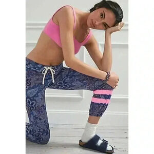 SUNDRY Paisley Joggers Size Small‎